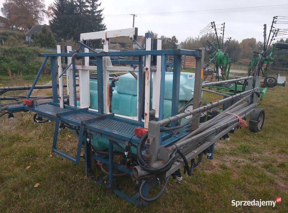 Opryskiwacz Sieger zawieszany 800l lance 21 sprzedam