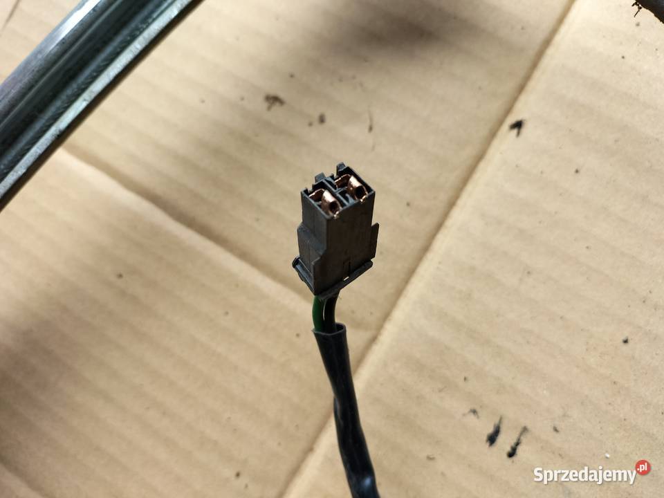 AUDI 80B4 SILNICZEK MECHANIZMU OPUSZCZANIA Kamień-Kolonia