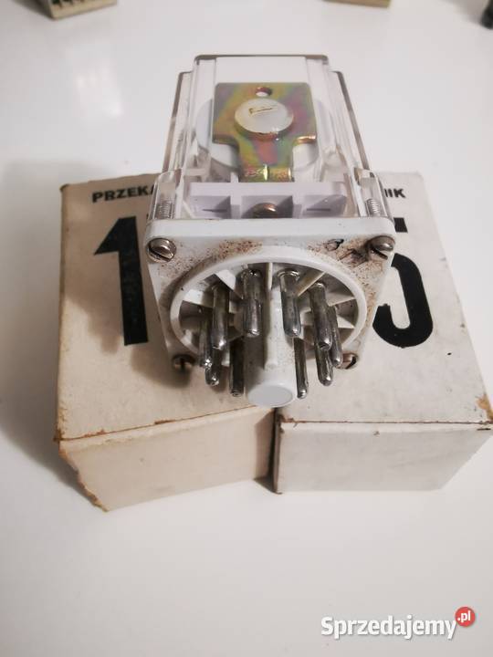 Przekaźniki nowe R15 R2M różne Poznań