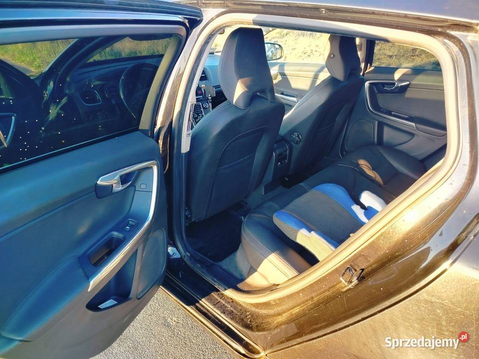 Volvo V60 światła LED Zduńska Wola sprzedam