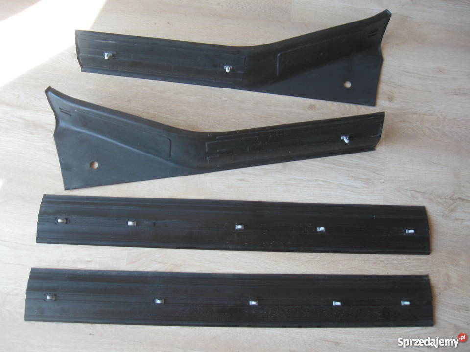 LISTWY NAKŁADKI PROGOWE BMW E36 Części samochodowe Łęczna