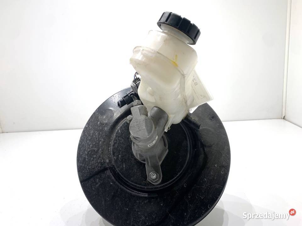 SERWO HAMULCOWE DACIA DUSTER 472104797R osobowe sprzedam