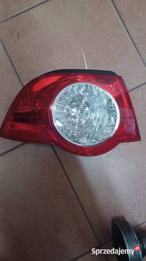 1Q0945096j eos lampa tyl lewa prawa
