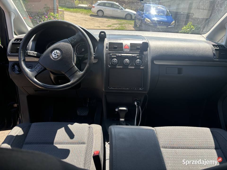 Touran 19TDI DSG 7 osób Poznań sprzedam