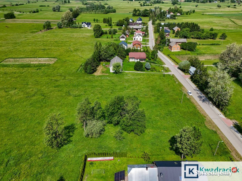 sprzedaży działki Besko Wiejska 2884m2 20m