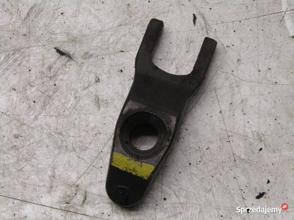 ŁAPKA MOCOWANIE WTRYSKU 17 CRDI HYUNDAI TUCSON