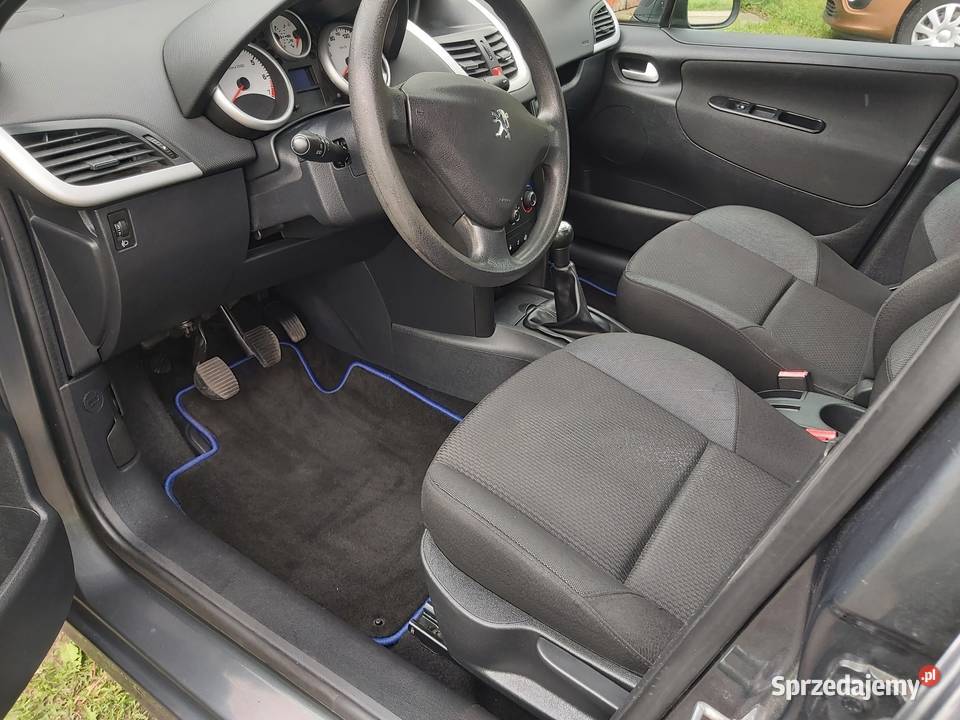 Peugeot 207 Lift 129 2009 benzyna 14 salon manualna Złotów