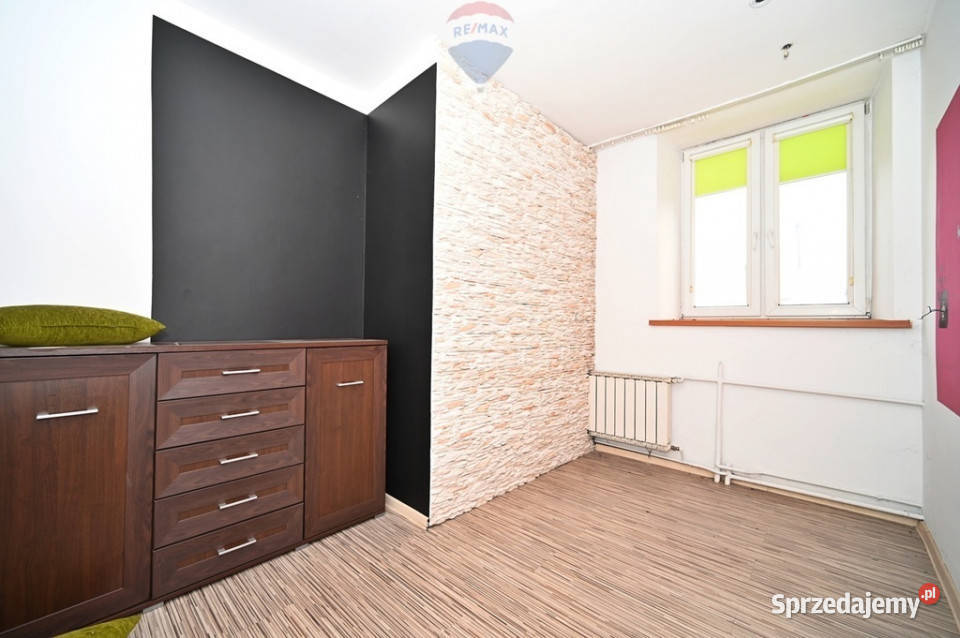 KAMIENICA W ZATORZE garaż małopolskie Zator