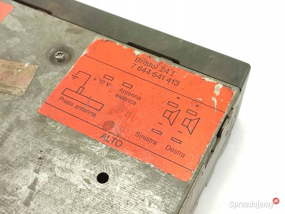 RADIO SAMOCHODOWE KASETOWE BLAUPUNKT BRISTOL 24 sprzedam