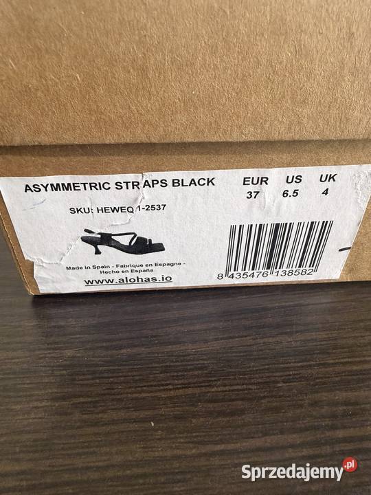 Skórzane Klapki na obcasie Alohas Asymmetric Kraków sprzedam