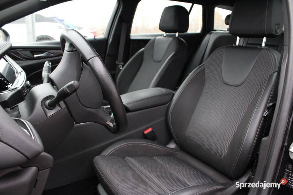 Opel Insignia 2022r AGR Masaże Pakiet zimowy 174KM