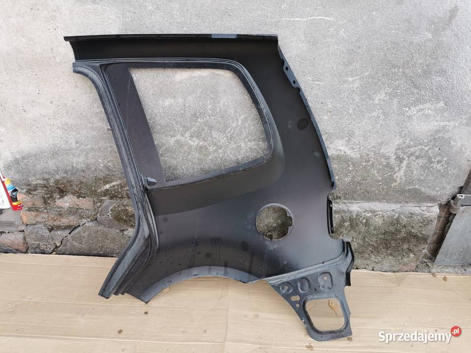 Błotnik tył tylni prawy rh vw Touran II 2 1015 Rok produkcji 2012 Motoryzacja wielkopolskie