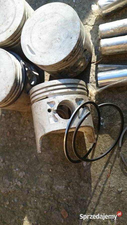 Komplet tłoków Fiat 125 Ryki sprzedam