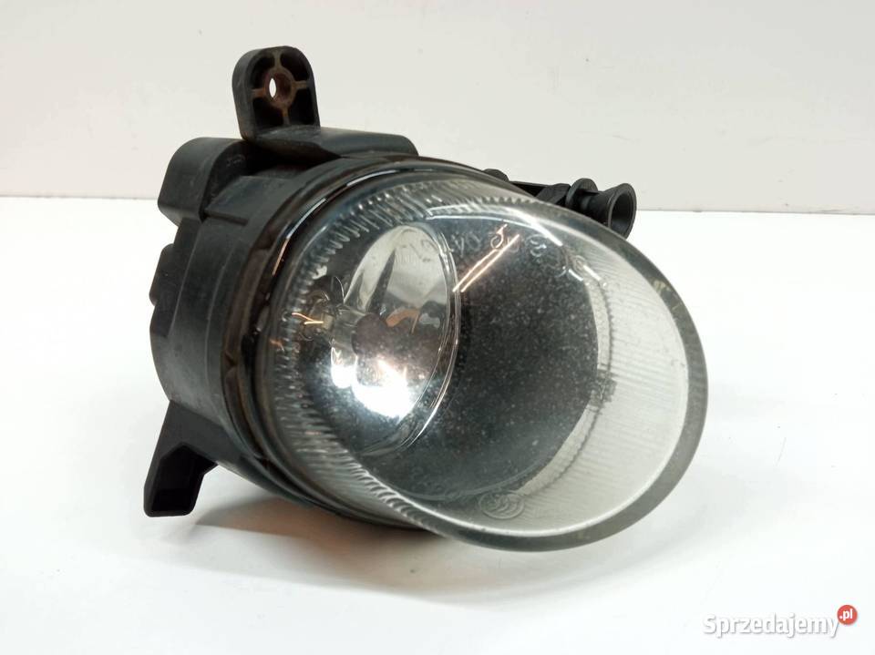 HALOGEN PRZÓD LEWY PRAWY KPL 8T0941700E