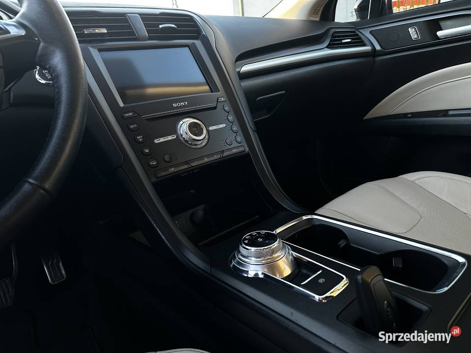 Ford Fusion Titanium 20 AWD 240 2018 110 Full bluetooth Kołbiel