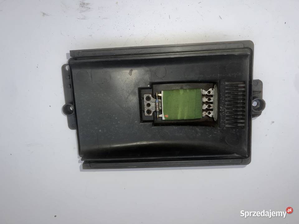 Rezystor opornik dmuchawy Skoda Octavia I 16 osobowe Ostrzeszów