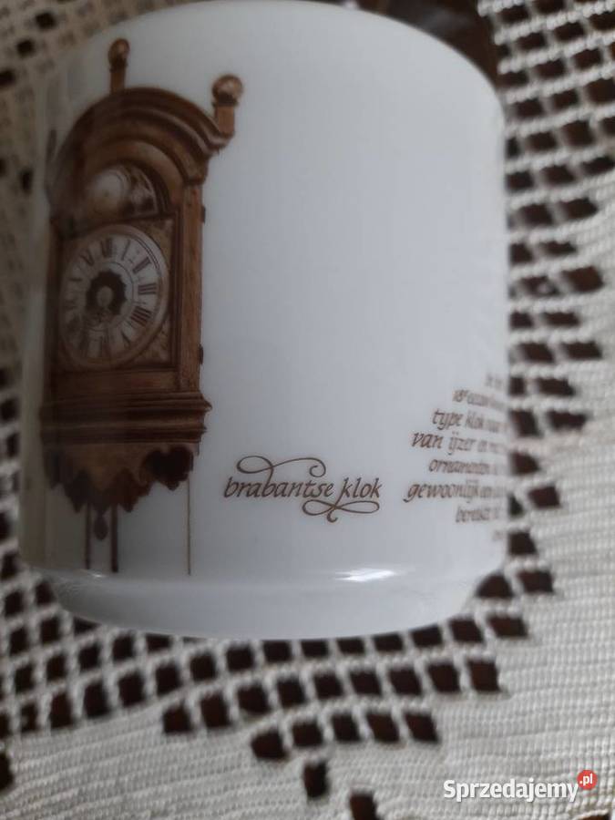 Porcelanowy serwis sygnowany Porcelana i szkło