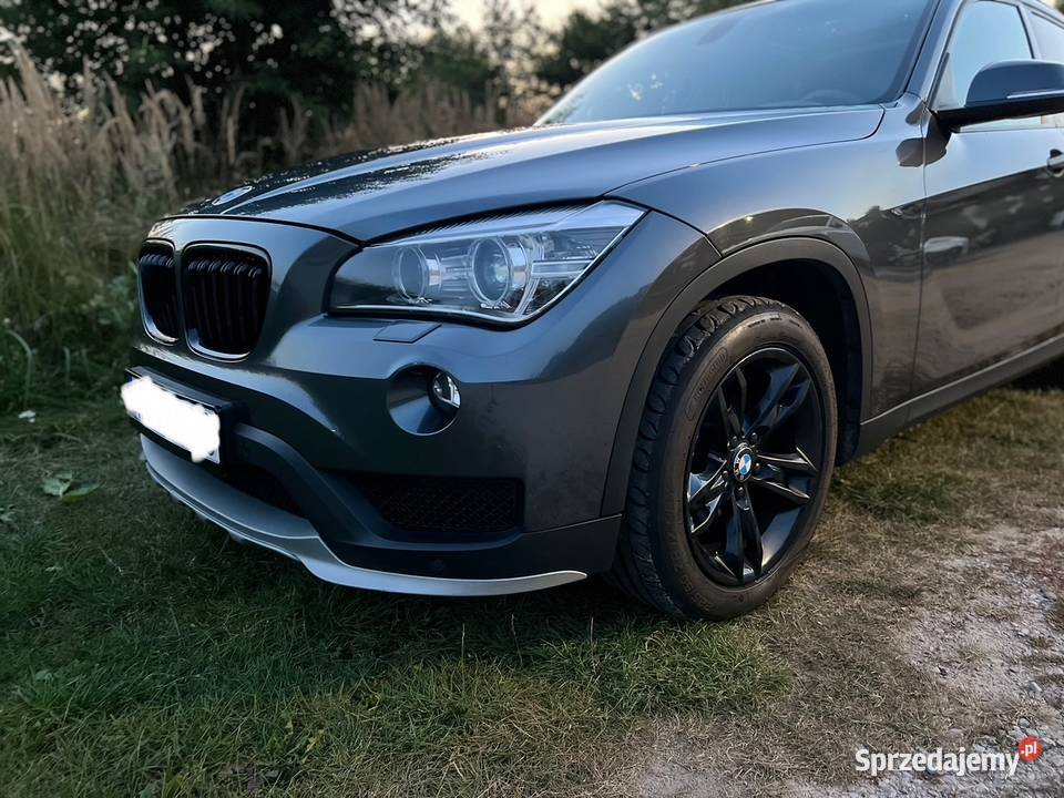 BMW X1 xDrive 18d 2015 r Skóra 2 komplety lakier metallic Warszawa sprzedam