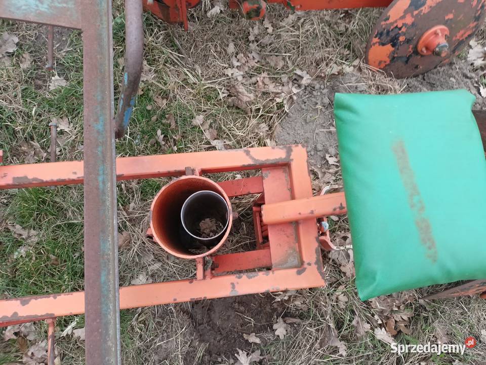 Sprzedam dobrą sadzarkę do ziemniaków kujawsko-pomorskie Golub-Dobrzyń sprzedam