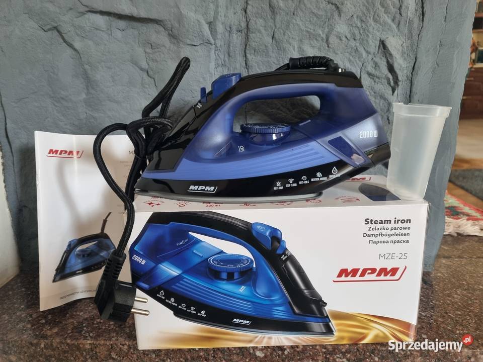Żelazko parowe z nieprzywierającą powłoką MPM Lublin