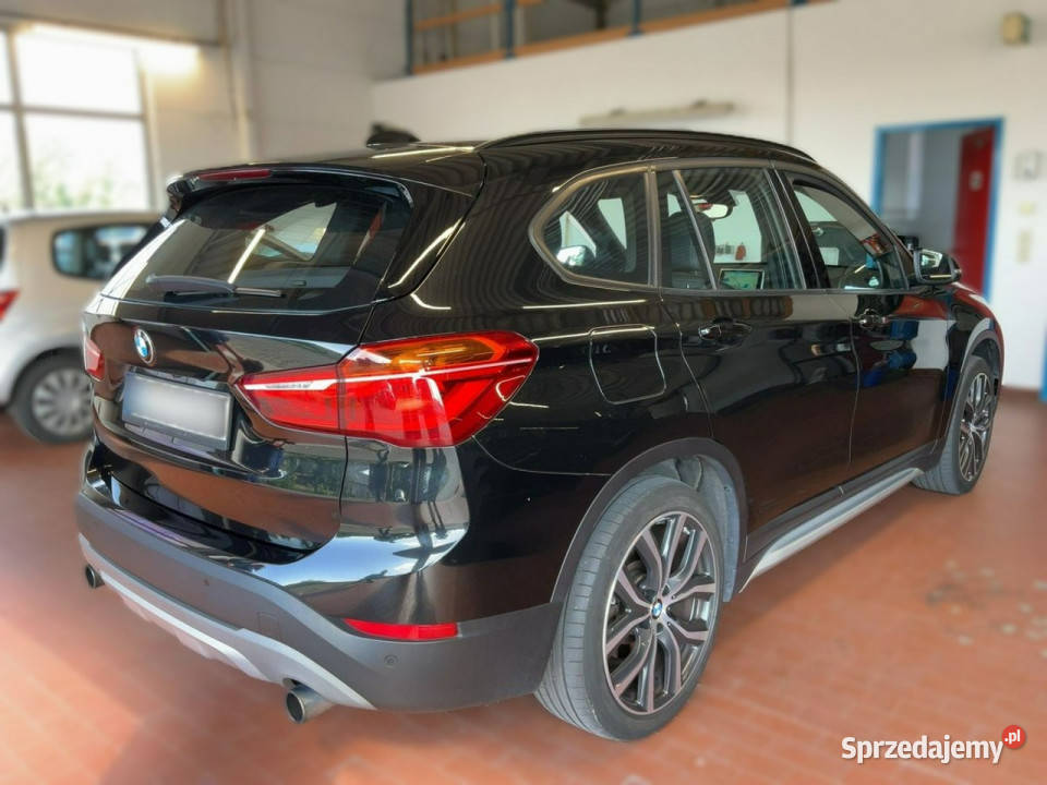 BMW X1 Xline Ledy Panorama Kamera Navi Gwarancja autoalarm X1 Dębogórze sprzedam