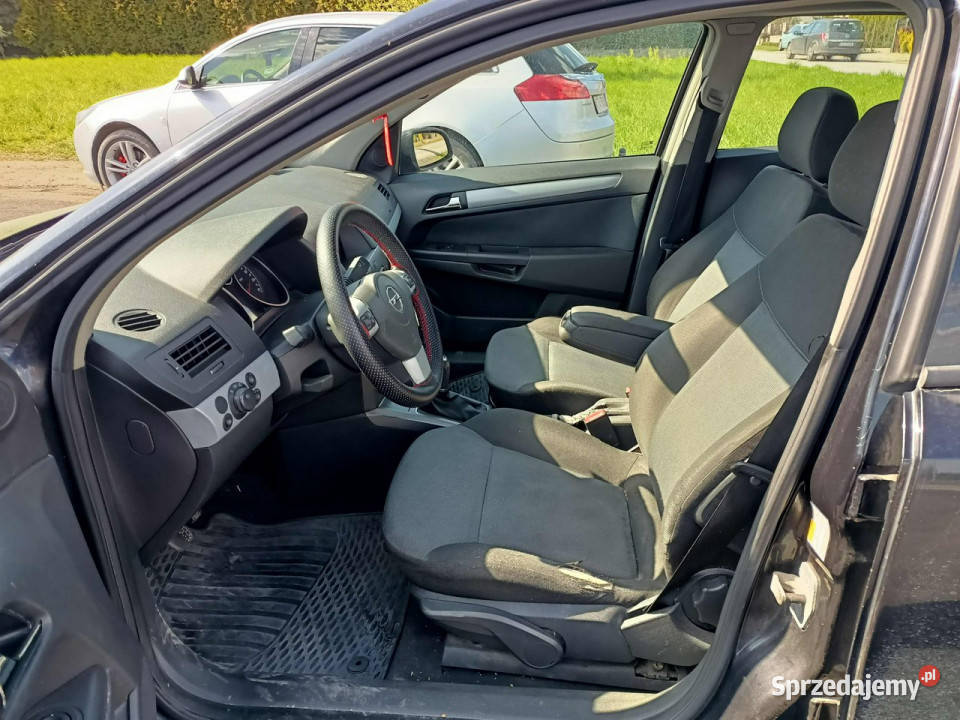 Opel Astra Opel Astra 16 04r H 20042014 małopolskie Tarnów