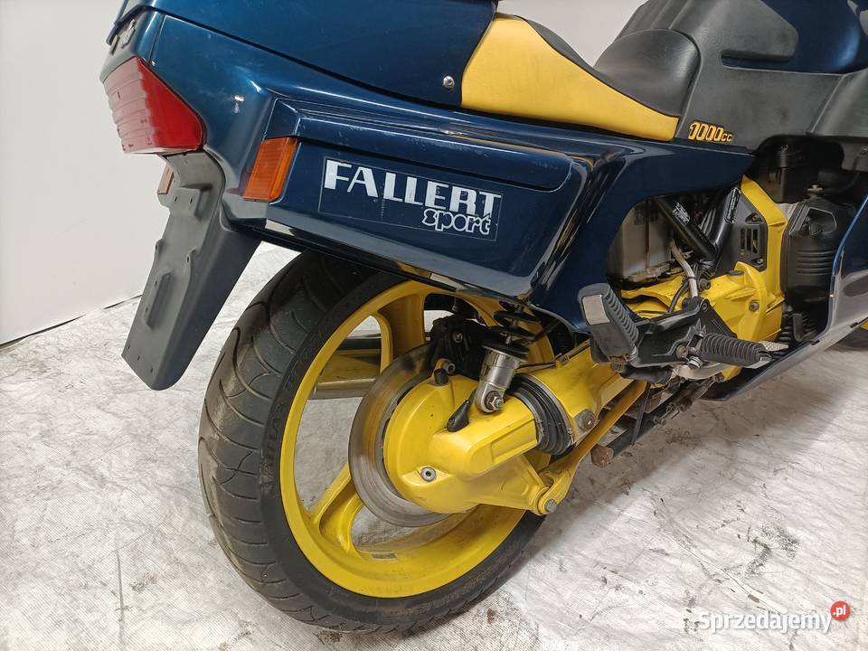 BMW K1 Zarejestrowana