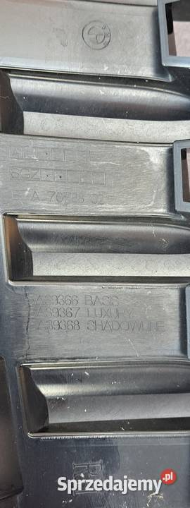 Grill atrapa zderzaka przód Shadow Line BMW osobowe Mielęcin