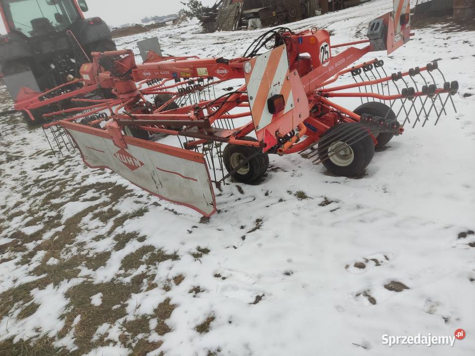 Zgrabiarka dwukaruzelowa kuhn GA6002 łódzkie