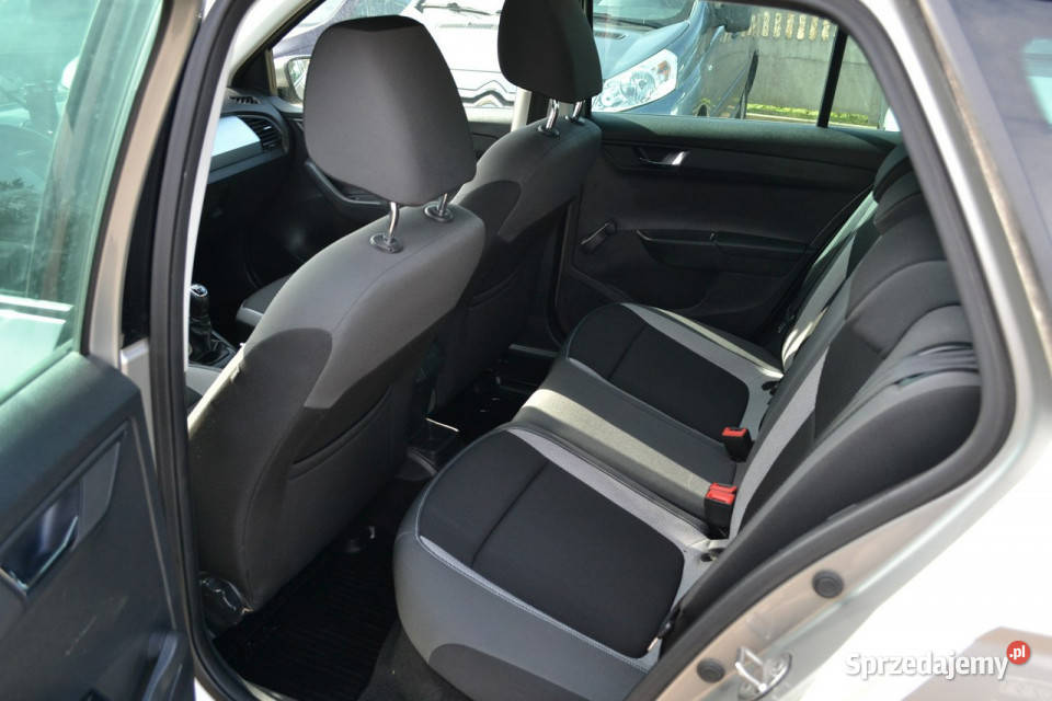 koda Fabia SKODA FABIA 10 MPi z gazem III 2014 lakier metallic Częstochowa sprzedam