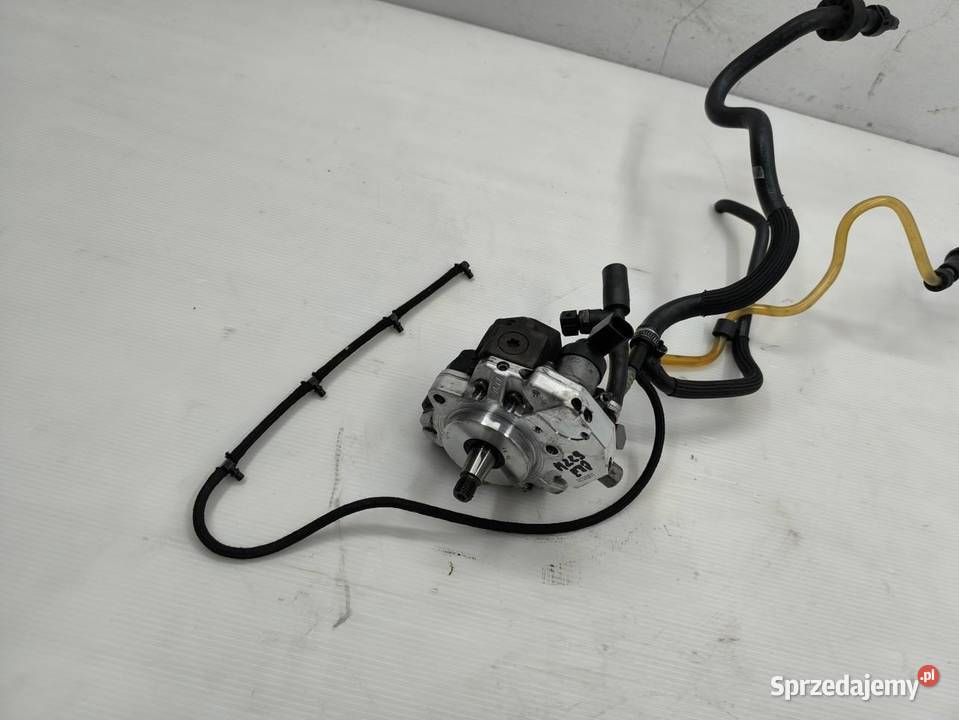 POMPA WTRYSKOWA PALIWA BMW E90 E91 20D 150
