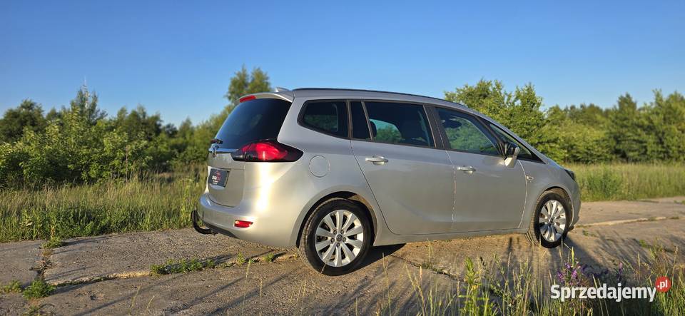 GWARANCJA LIFT 7osób Klimatronik Bluetooth czujnik parkowania Andrespol sprzedam