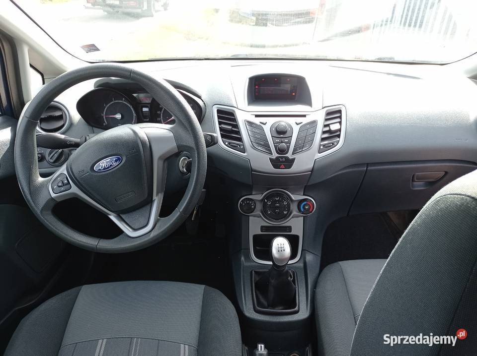 Ford Fiesta MK7 125 Benzyna gotowy do jazdy światła przeciwmgielne Kraków