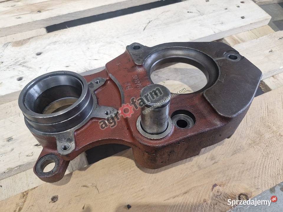 Wspornik skrzyni biegów Case MX 100 100C 110 Byków