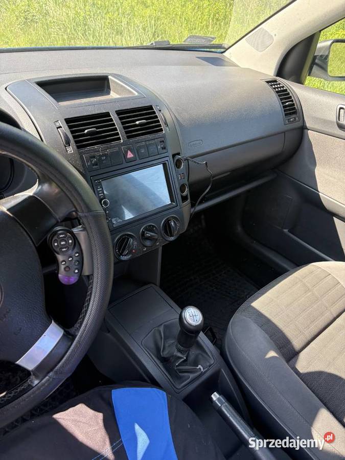 VOLKSWAGEN POLO 2007r 348km