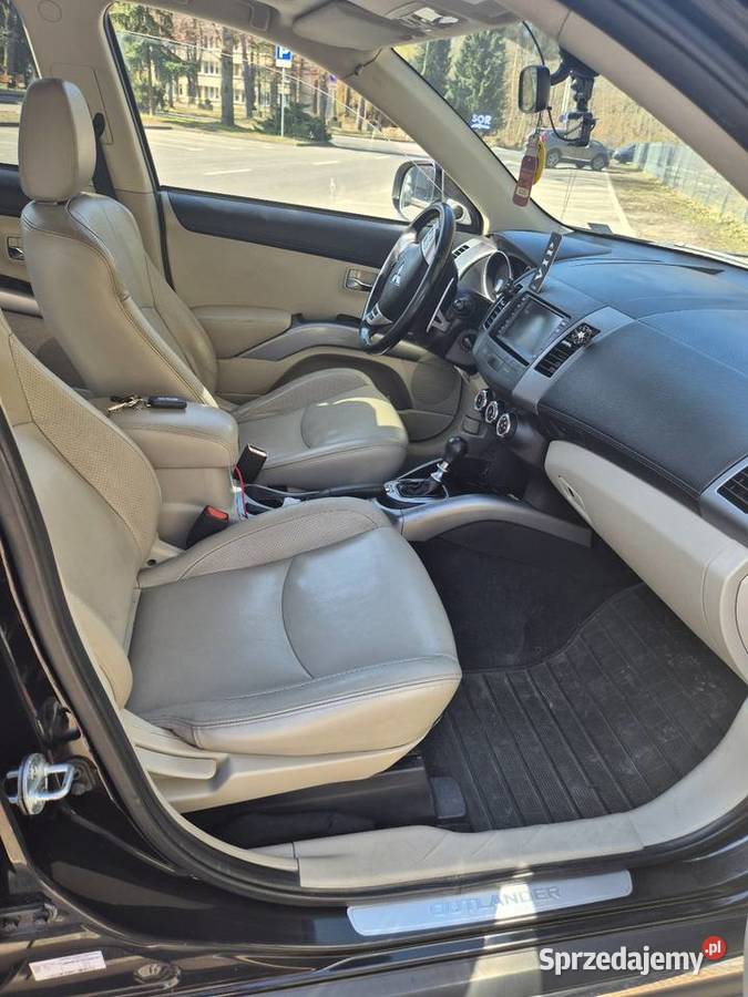 Mitsubishi Outlander 22 DiD 156 super stan światła do jazdy dziennej Nowogard sprzedam