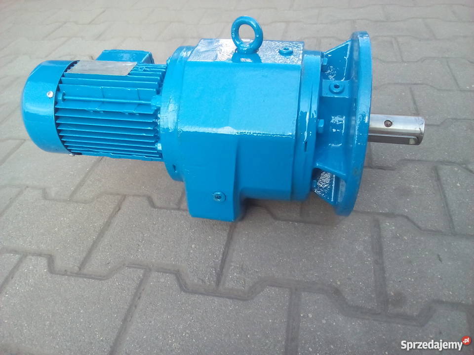 Motoreduktor 075 kW 66 obr 3faz wielkopolskie Leszno