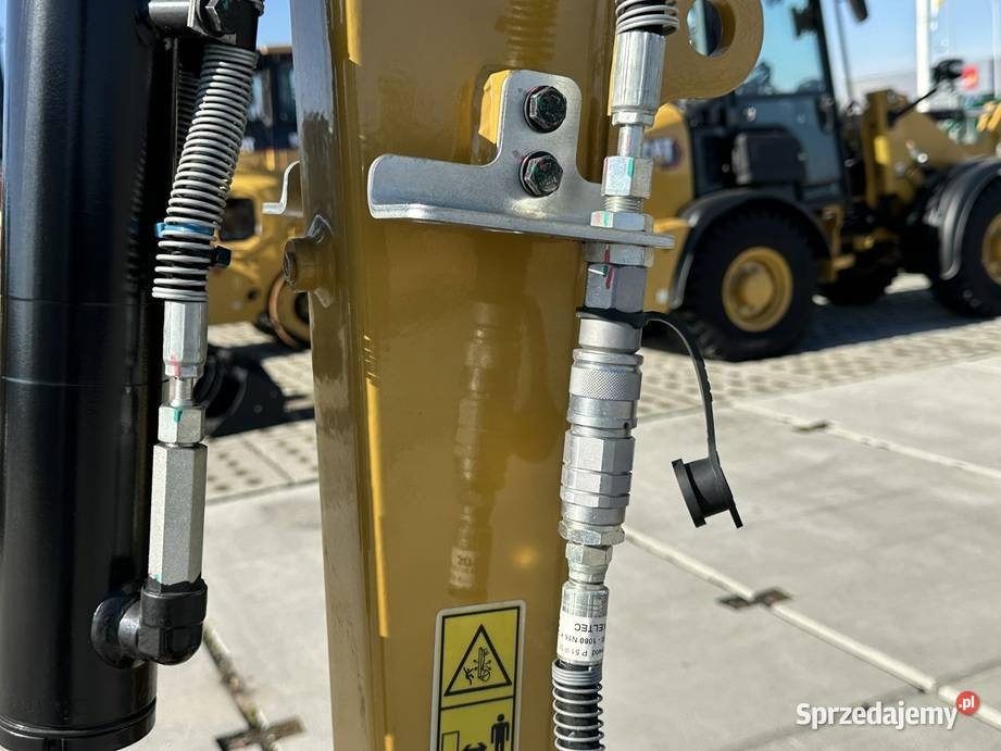 FABRYCZNIE NOWA MINIKOPARKA CATERPILLAR 302 CR Koparki wielkopolskie Tuliszków