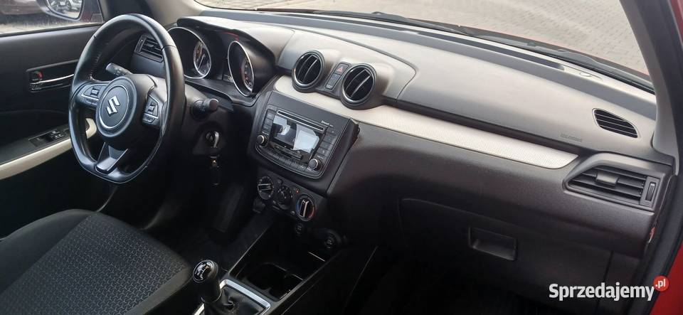 Ładne Suzuki Swift Hybryda Full Led 2020R sprzedam