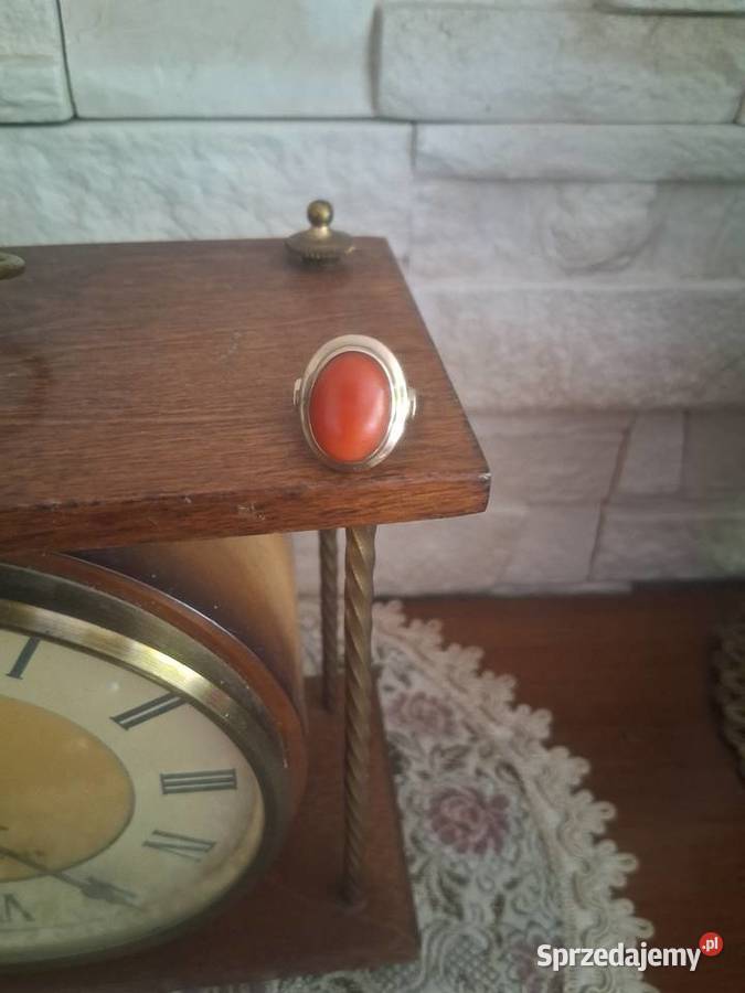 Złoty pierścionek z naturalnym koralem 333 podlaskie Suwałki sprzedam