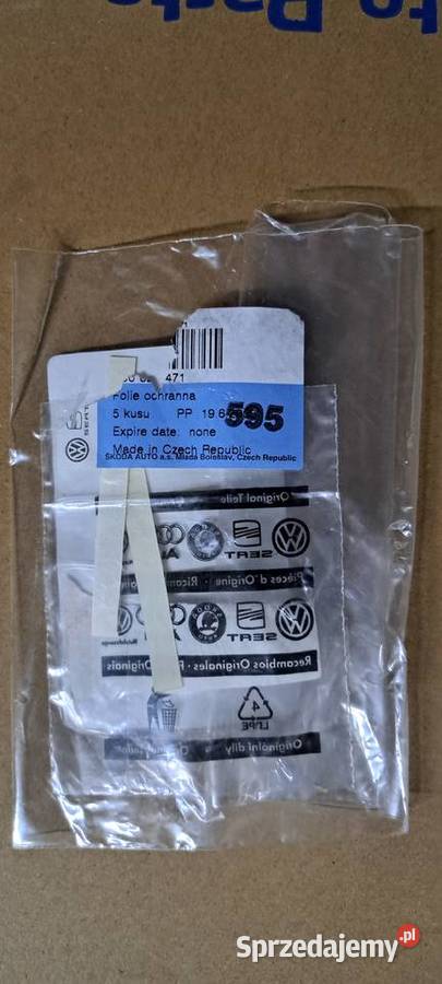 Folia ochronna pod tylną listwę klapy 1U0827471 osobowe Luzino