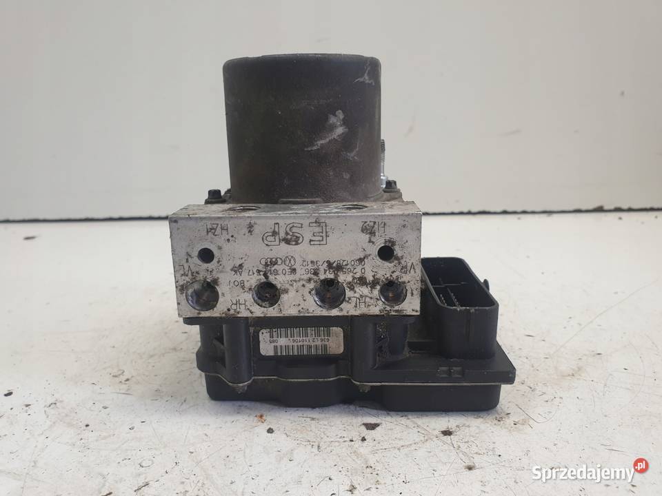Audi A4 B7 POMPA ABS Sterownik 8E0910517D osobowe Rudka