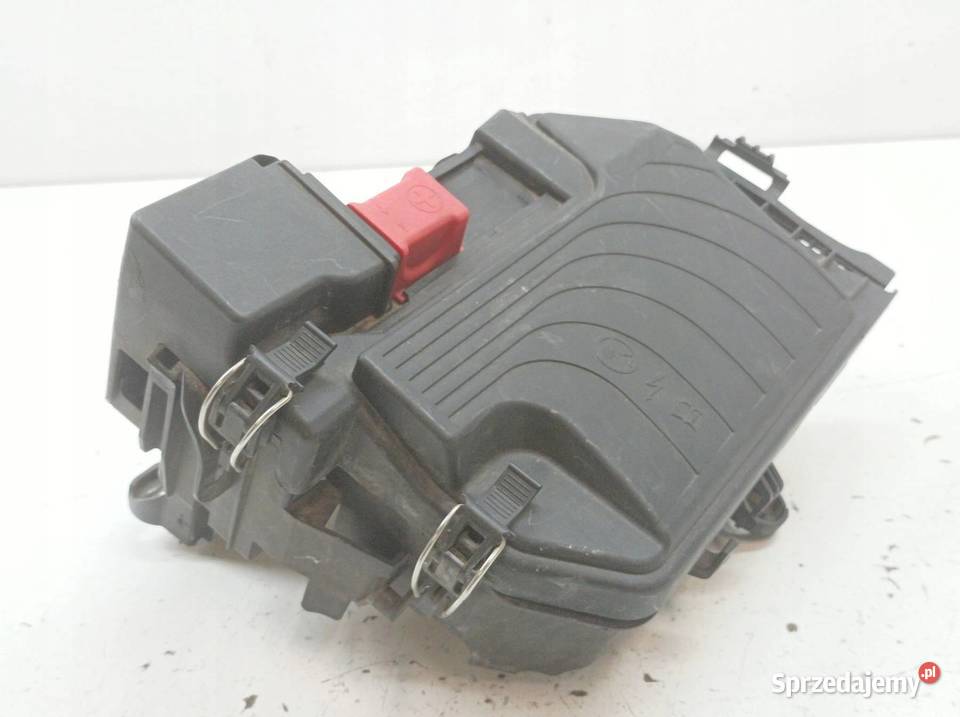 SKRZYNKA BEZPIECZNIKÓW 20 D 360 C117