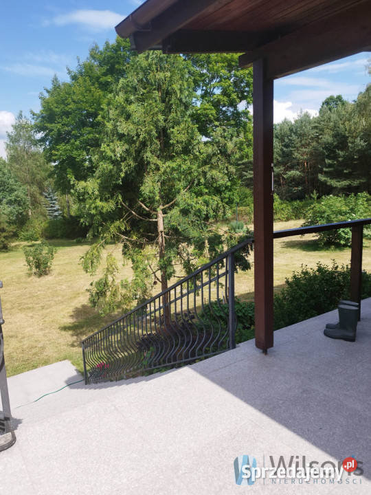 Sprzedaż domu wolnostojącego 270m2 Korzeniówka