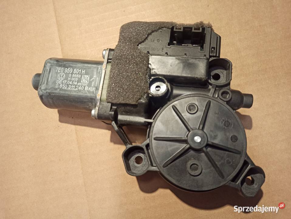 Silniczek szyby lewy przód VW T5 T6 7E0959801M