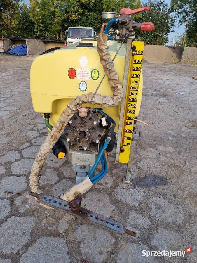 Opryskiwacz sadowniczy Bury 1500l Kraśnik sprzedam