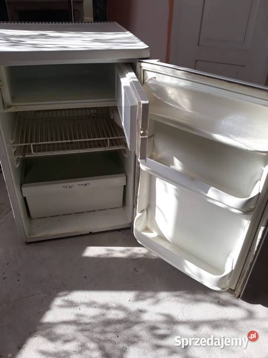 Lodowka Włoszczowa sprzedam