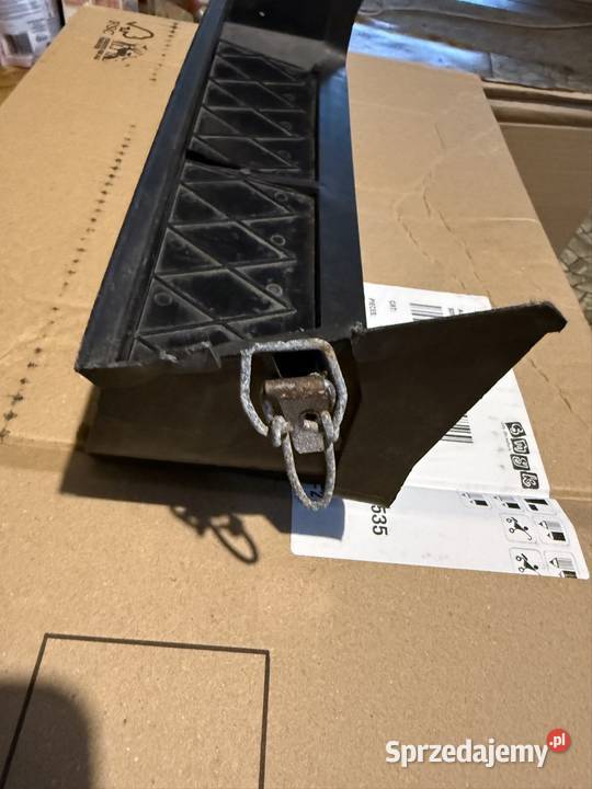 Obudowa nagrzewnicy klimatyzacji BMW e24 628 Mszana