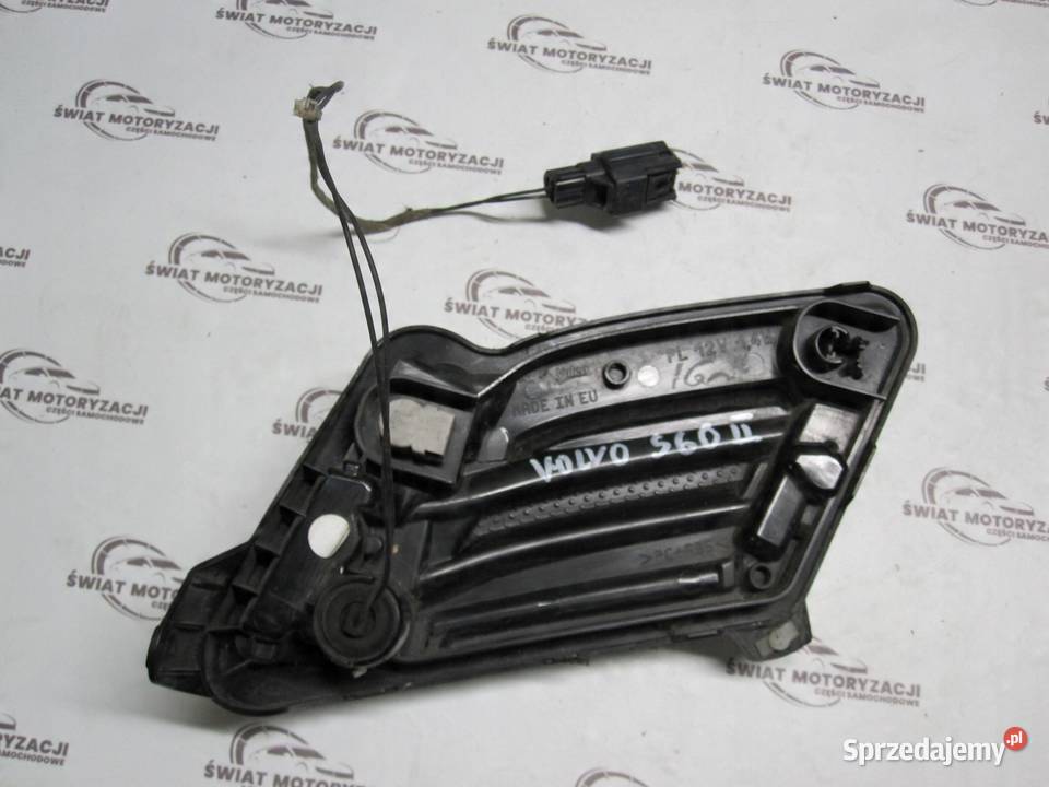 VOLVO S60 II 11r halogen lewy przód 89091133 osobowe