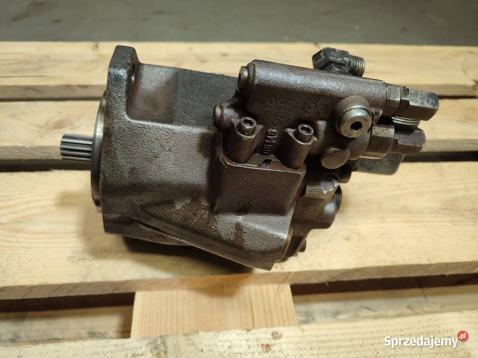 Pompa hydrauliczna REXROTH 394268A2 McCORMICK MC